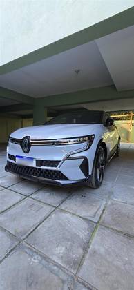 RENAULT MEGANE 60 KW ELÉTRICO E-TECH EV60 RENAULT MEGANE 60 KW ELÉTRICO E-TECH EV60